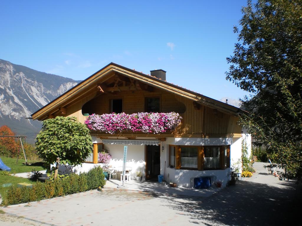 Apartmán Haus Fiegl Sautens Pokoj fotografie